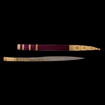 Yataghan with scabbard